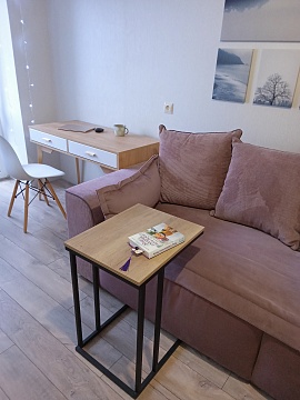 брион, стол.jpg